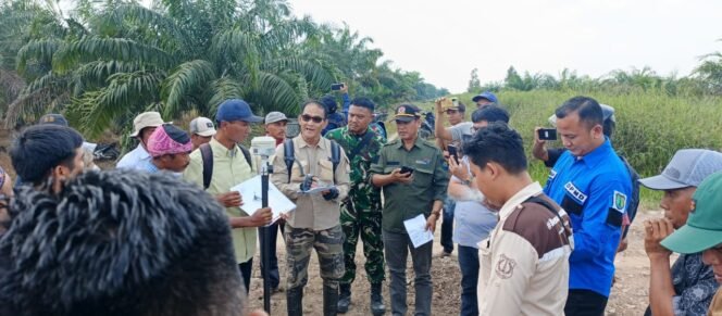 
Penuh Optimisme,Tim Gabungan Lakukan Verifikasi Lapangan Lahan Transmigrasi Air Balui SP2 Muba