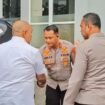 Kapolres Bitung, AKBP Arie Sulistyo Nugroho saat menyambut Tim Audit Kinerja Itwasum Polri. Selasa(28/07/26).