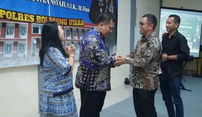 
Gelar Malam Pisah Sambut Kapolres, Bupati Sirajudin Lasena Berharap Kolabrasi dan Sinergitas Terus Terjaga