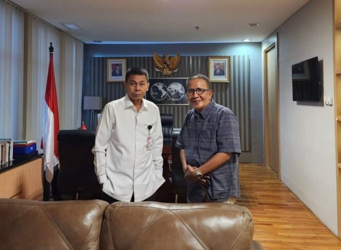 
Dr. Nawawi Pomolango, S.H., M.H, Dimutasi Dari Ketua PT Kalsel Menjadi Ketua PT Jawa Tengah