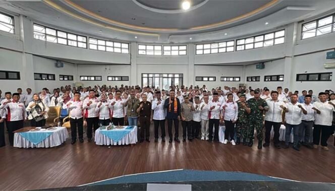 
Bupati Oskar Manoppo : Peran Strategis BPD dan Komitmen Pemerintah Daerah