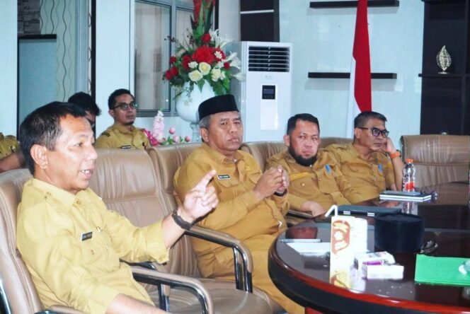 
Sekda Jusnan C Mokoginta Membuka Resmi Entry Meeting Audit Tujuan Tertentu 2026