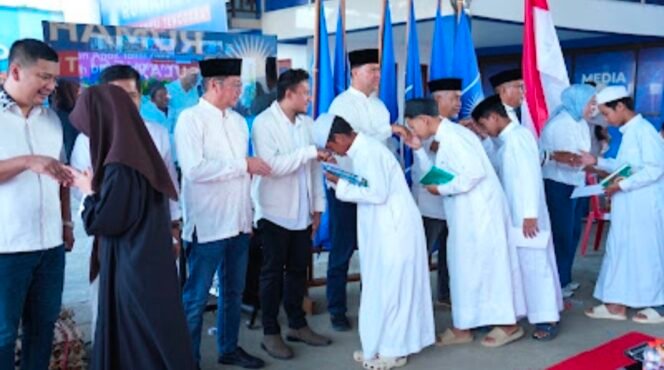 
HUT ke-28 PAN Sultra, Yusran Akbar Dorong UMKM dan Pendidikan Keagamaan