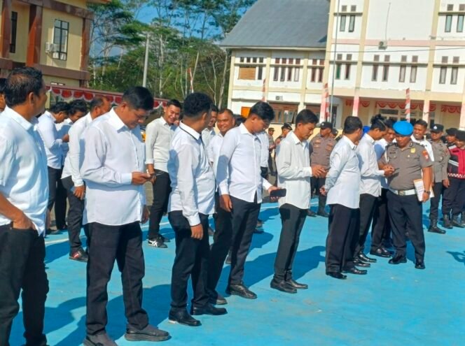 
Gelar Gaktibplin, Polres Torut Sisir Judol dan Pinjol Ilegal Personel
