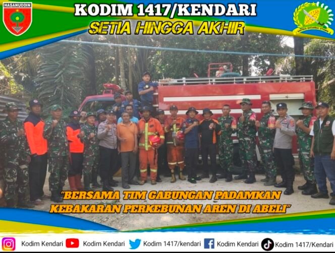 
Babinsa Koramil 1417-11/Poasia Padamkan Kebakaran Kebun Aren di Abeli
