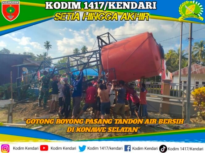 
Babinsa Kodim 1417/Kendari Bantu Warga Awunio Atasi Krisis Air