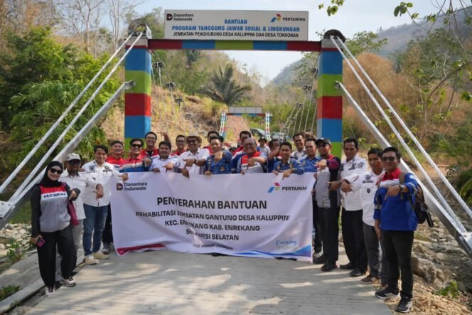 
Dihadiri Bupati Enrekang Pertamina Resmikan Rehabilitasi Jembatan Gantung Kaluppini