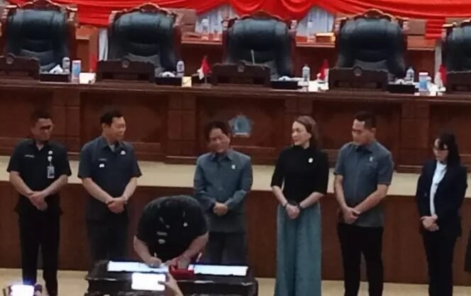 
DPRD Sulut Gelar Rapat Paripurna Penandatangan KUA – PPAS Perubahan Tahun 2026