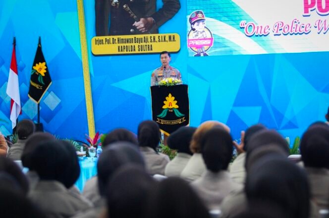 
Kapolda Sultra di HUT ke-78 Polwan: Jaga Kehormatan Institusi dan Beri Dampak Positif