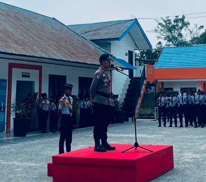 
Police Goes to School, Polres Palopo Edukasi Pelajar SMKS Pelayaran Samudera Nusantara