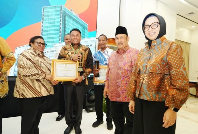 
Rote Ndao Tinggalkan Status Daerah Tertinggal, 7,96% Jadi Modal Baru Kejar Ekonomi Berbasis Produksi