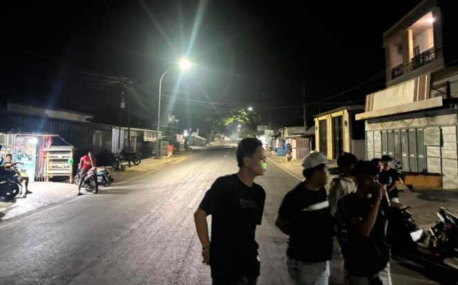 
Cegah Tawuran dan Balap Liar, Unit Reskrim Polsek Wara Intensifkan Patroli Malam