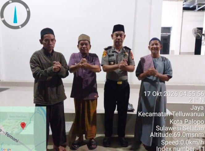 
Subuh Keliling, Kapolsek Telluwanua Ajak Warga Cegah Perundungan