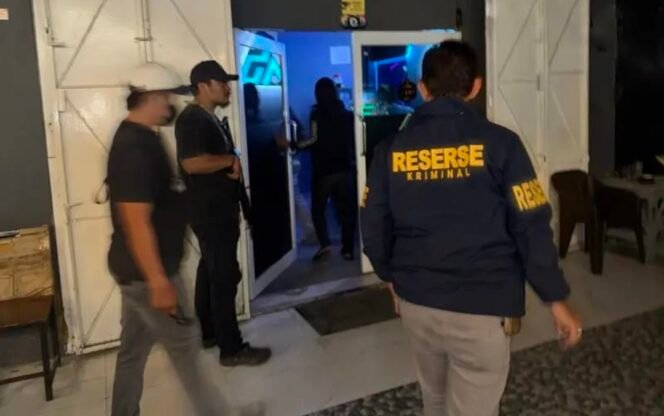 
Patroli Malam, Polres Palopo Tekan Kejahatan Jalanan dan Peredaran Narkoba