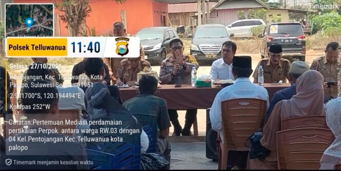 
 Wakapolres Palopo Damaikan Warga Pentojangan, Enam Senjata Rakitan Diserahkan